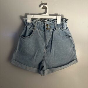 Forever 21 Contemporary Women Shorts Denim High Rise Paper Bag Mom size M